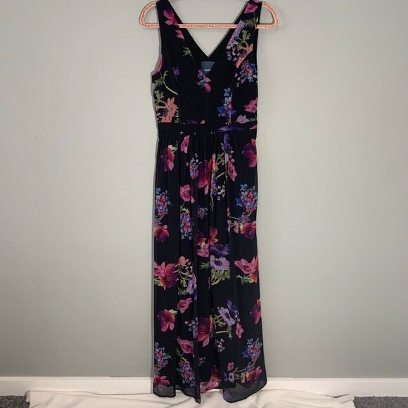 Modcloth dark spring florals v-neck lined flowy floor length maxi dress - Picture 1 of 10